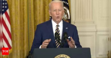 usa-news-live-updates:-biden-to-receive-2nd-booster-as-admin-launches-covid-site-–-times-of-india