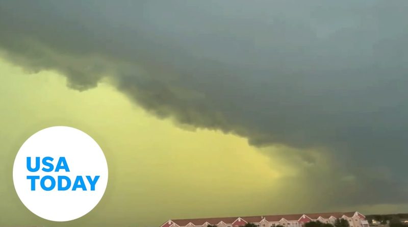 Skies turn green as thunderstorms sweep Sioux Falls, South Dakota | USA TODAY