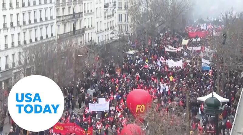 Protests fill the streets of Paris amid plan to raise retirement age | USA TODAY